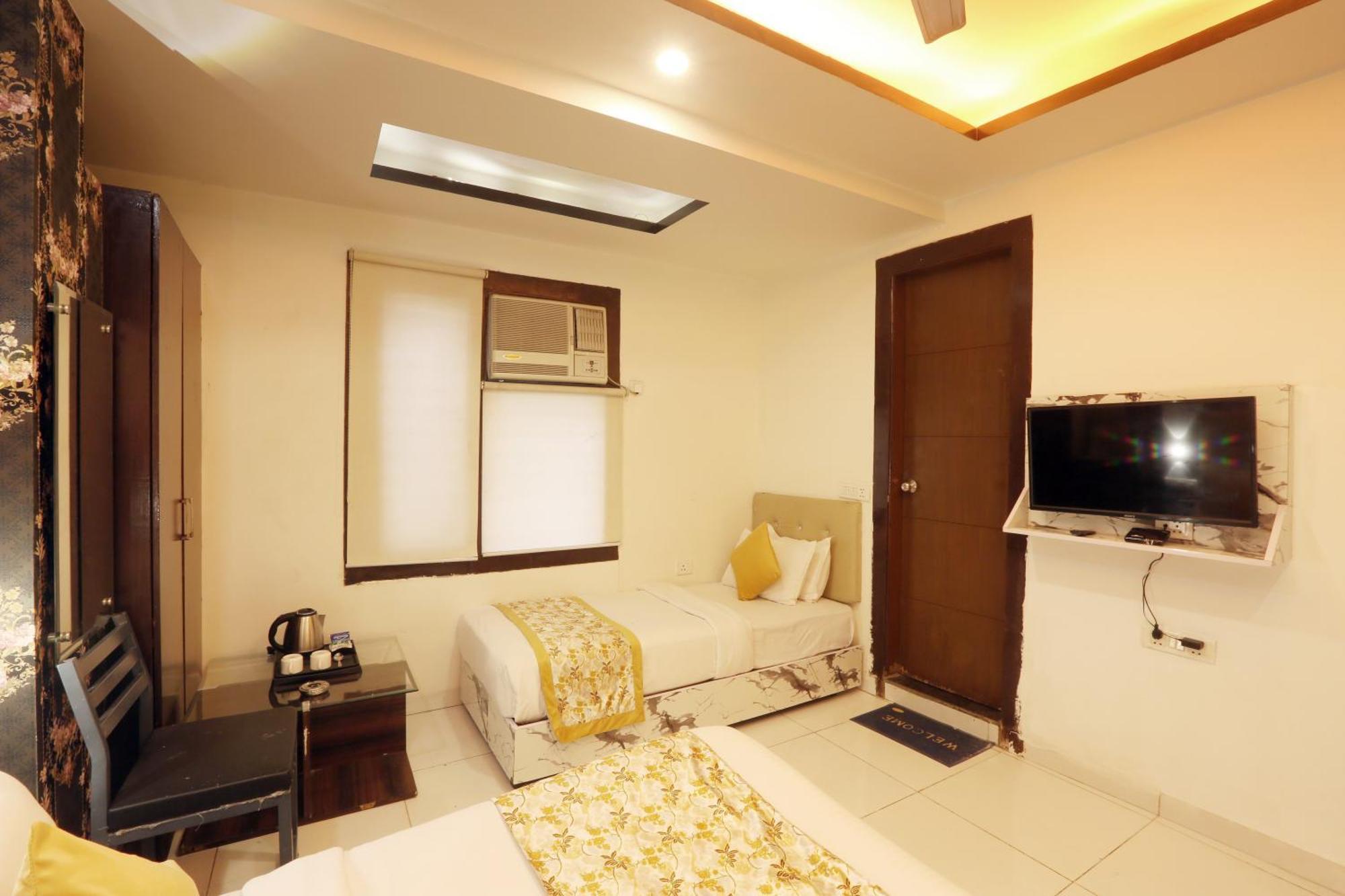 Hotel Triton Grand At Delhi Airport Nowe Delhi Zewnętrze zdjęcie